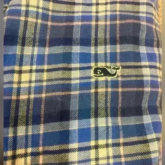 Vineyard Vines Blue Whales Plaid Cotton Flannel Button Down size XL - Picture 5 of 10